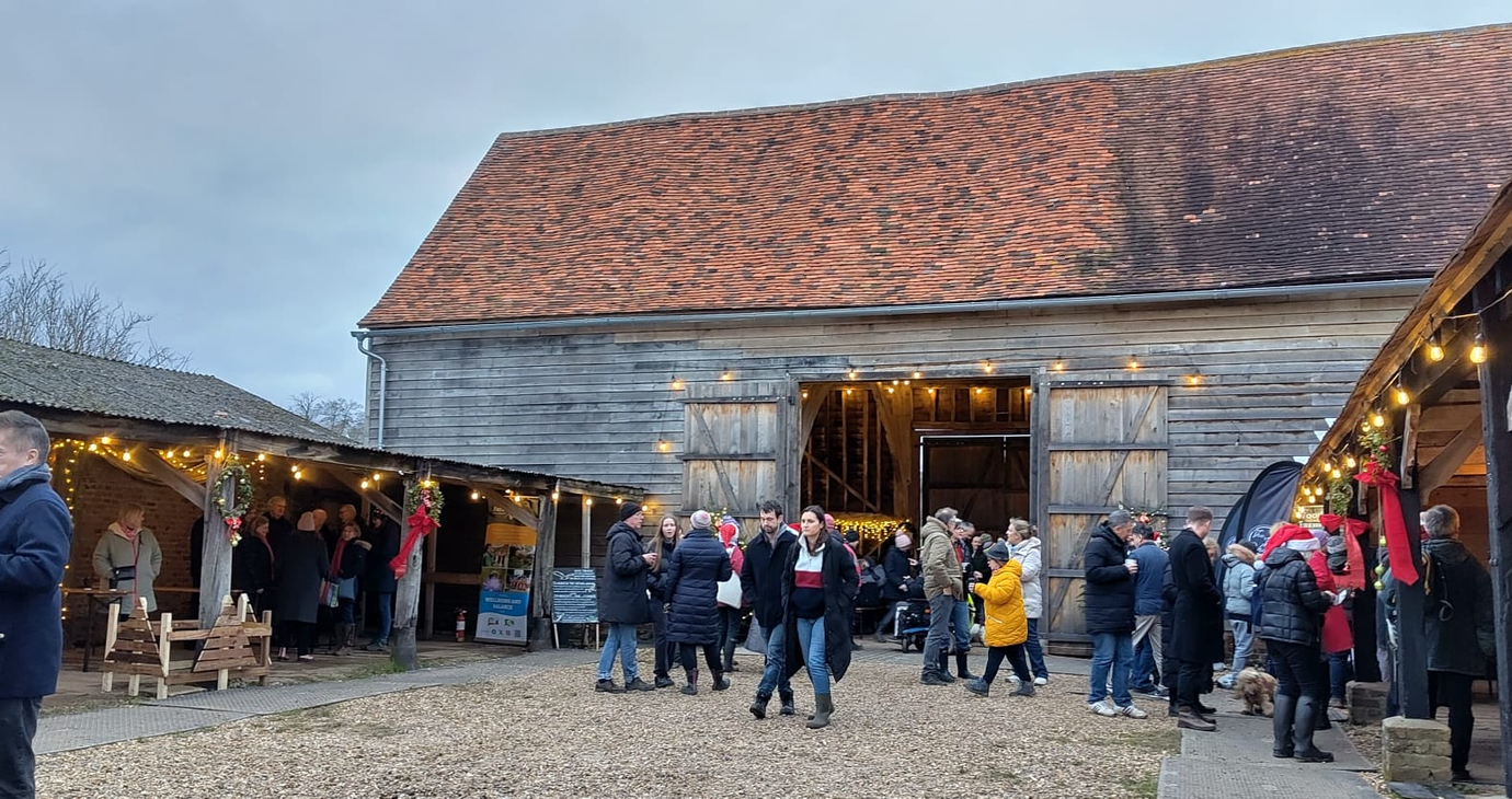 Barn Sheds Xmas Market Eve